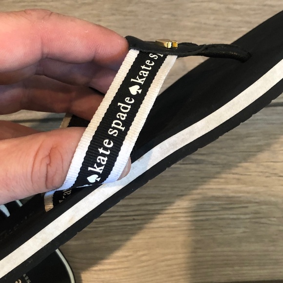 Kate Spade Black and White Sandals - Picture 5 of 12